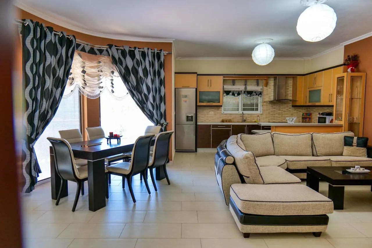 Ideal House & Apartments Ksamil