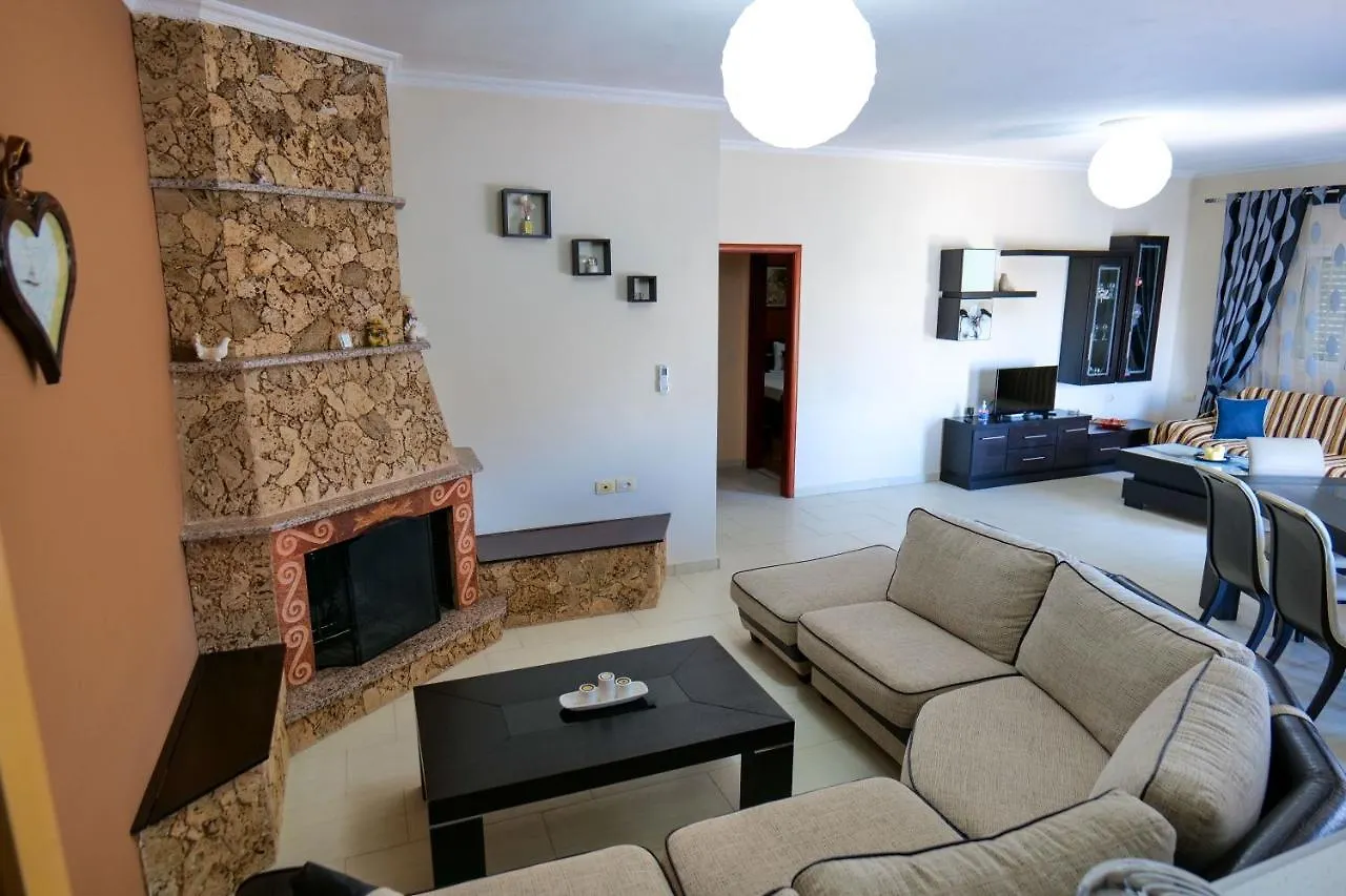 Ideal House & Apartments Ksamil